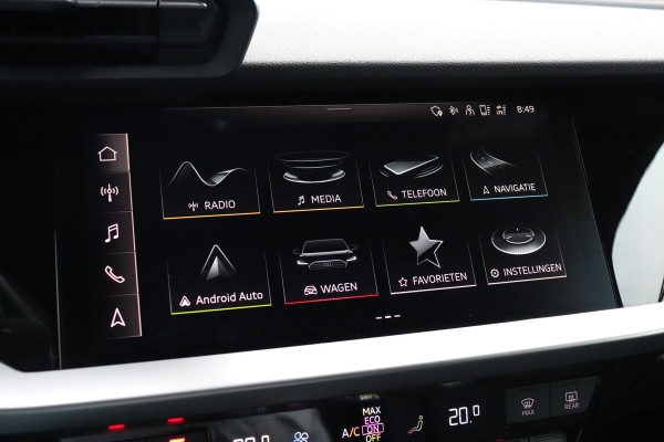 Audi A3 Limousine 35 TFSI S-line Trekhaak Leder
