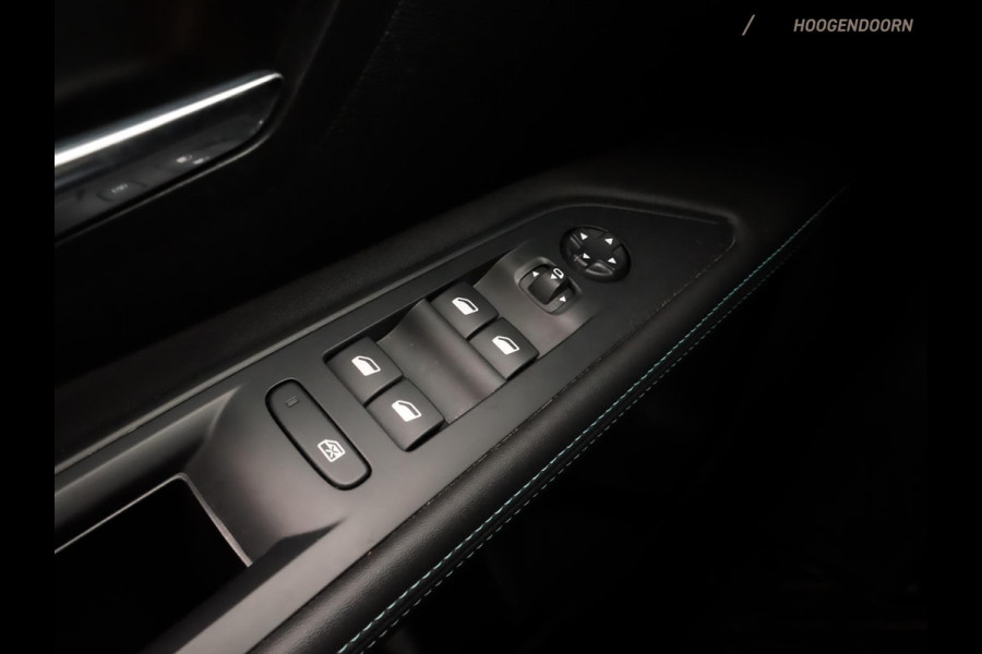 Peugeot 5008 1.2 Hybrid 136 GT 7-zits (APPLE CARPLAY,LED VERLICHTING,KEYLESS,DODEHOEK,CRUISE,DIGITAAL DISPLAY,CAMERA,LM-VELGEN)