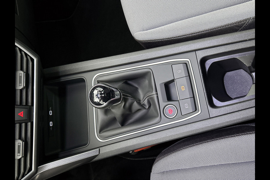 Seat Leon 1.0 TSI Style Launch Edition (DIGITALE COCKPIT, CAMERA, ADAPTIVE CRUISE, GROOT-NAVIGATIE, 1e EIGENAAR, GOED ONDERHOUDEN)