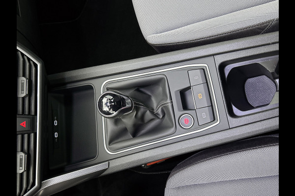 Seat Leon 1.0 TSI Style Launch Edition (DIGITALE COCKPIT, CAMERA, ADAPTIVE CRUISE, GROOT-NAVIGATIE, 1e EIGENAAR, GOED ONDERHOUDEN)