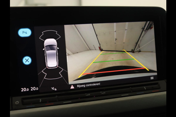 Volkswagen Golf 1.5 eTSI Style | Carplay | Navigatie | Camera | Adaptive cruise | Digital Cockpit | Full LED | Climate control | Parkeerhulp