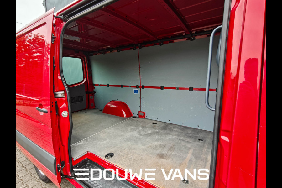 Mercedes-Benz Sprinter L2 H1 214 Airco Euro6 Trekhaak Camera RWD 3 zits