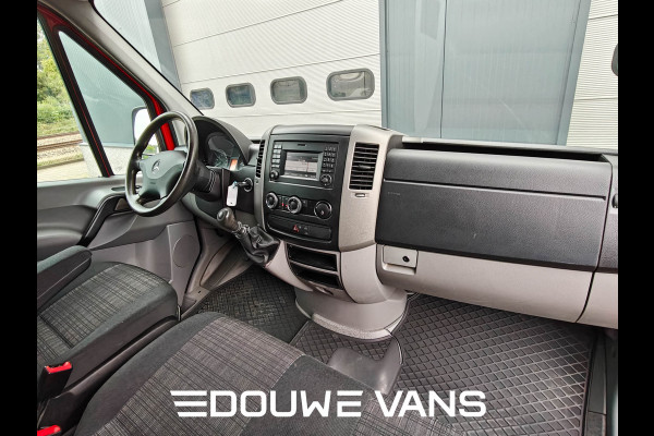 Mercedes-Benz Sprinter L2 H1 214 Airco Euro6 Trekhaak Camera RWD 3 zits