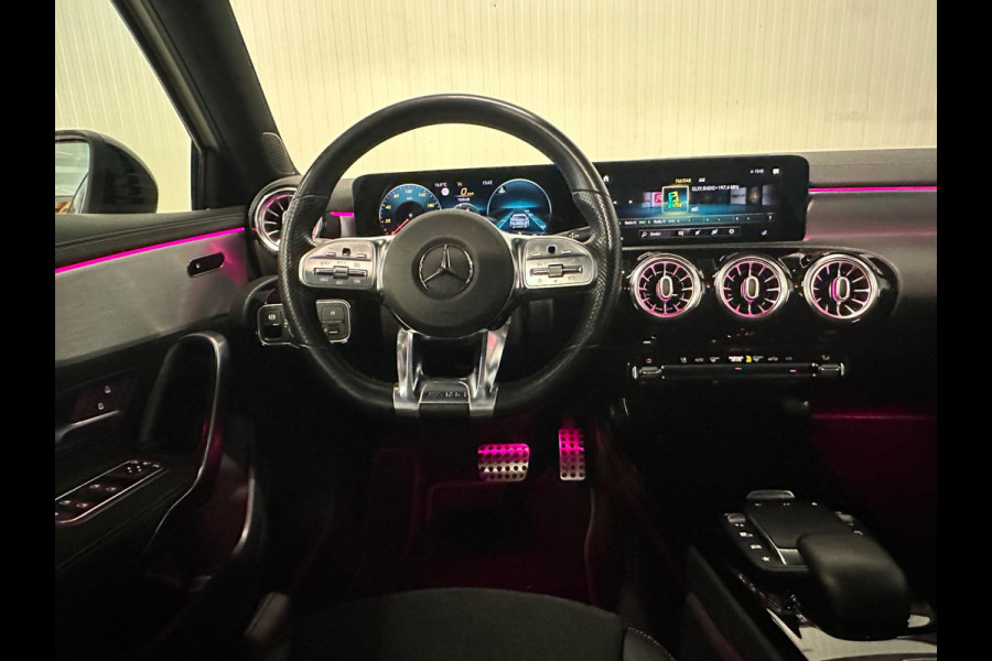 Mercedes-Benz A-Klasse 200 Premium Plus | PANO | AMG/NIGHT | AMBIANCE | CAMERA