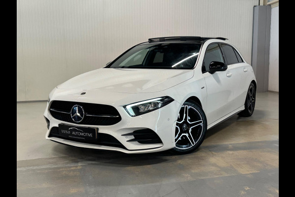 Mercedes-Benz A-Klasse 200 Premium Plus | PANO | AMG/NIGHT | AMBIANCE | CAMERA