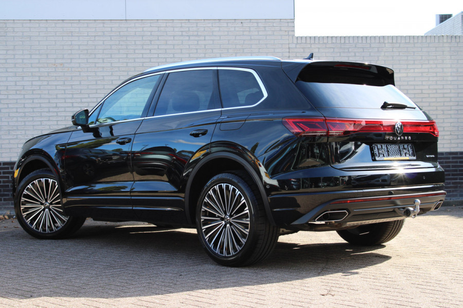 Volkswagen Touareg 3.0 TSi eHybrid 4MOTION Elegance | Nachtzicht | Luchtvering | Trekhaak | Panoramadak | FULL