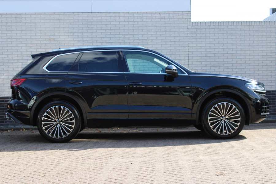Volkswagen Touareg 3.0 TSi eHybrid 4MOTION Elegance | Nachtzicht | Luchtvering | Trekhaak | Panoramadak | FULL
