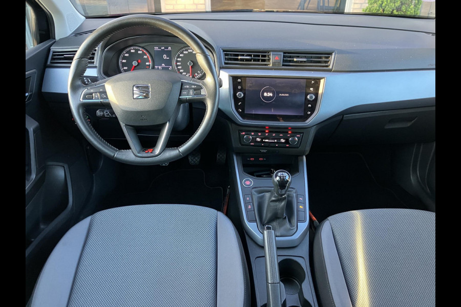 Seat Arona 1.0 TSI Style Business Intense | Trekhaak | NL-auto | Camera