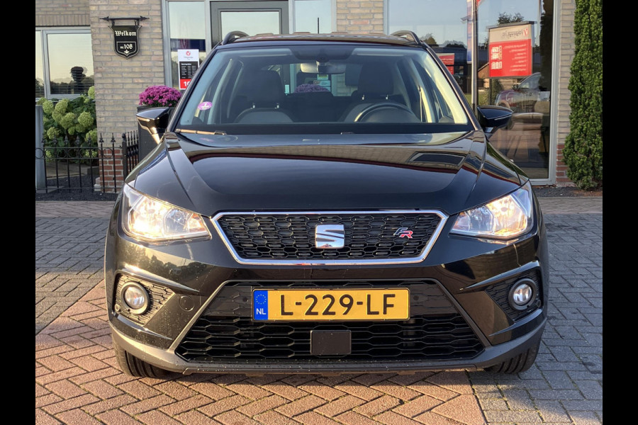 Seat Arona 1.0 TSI Style Business Intense | Trekhaak | NL-auto | Camera