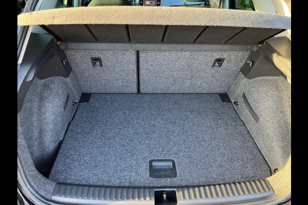 Seat Arona 1.0 TSI Style Business Intense | Trekhaak | NL-auto | Camera