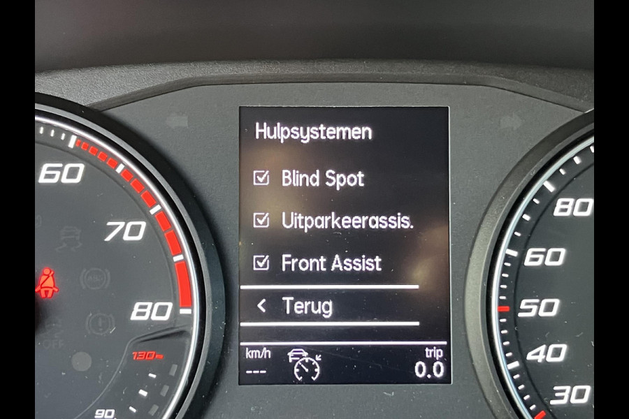 Seat Arona 1.0 TSI Style Business Intense | Trekhaak | NL-auto | Camera