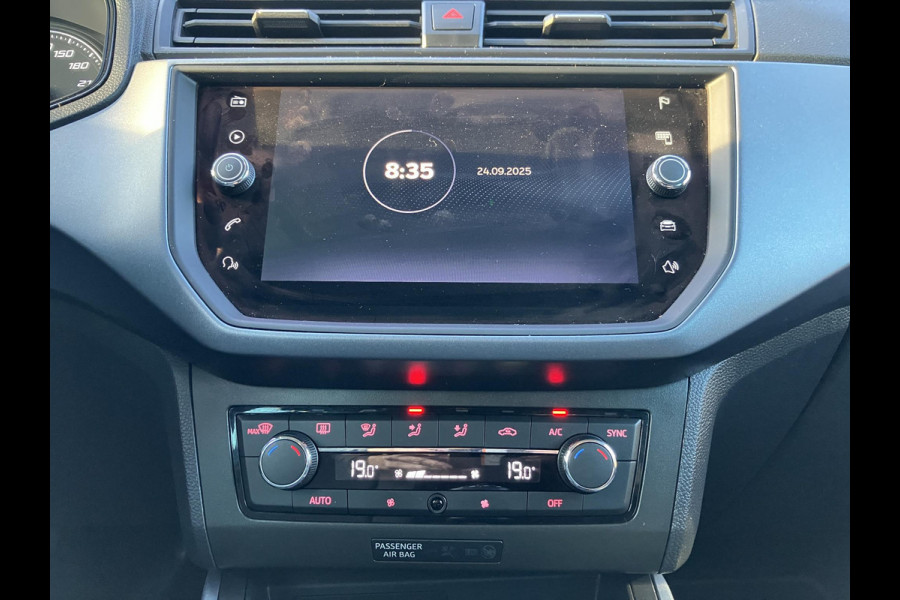 Seat Arona 1.0 TSI Style Business Intense | Trekhaak | NL-auto | Camera
