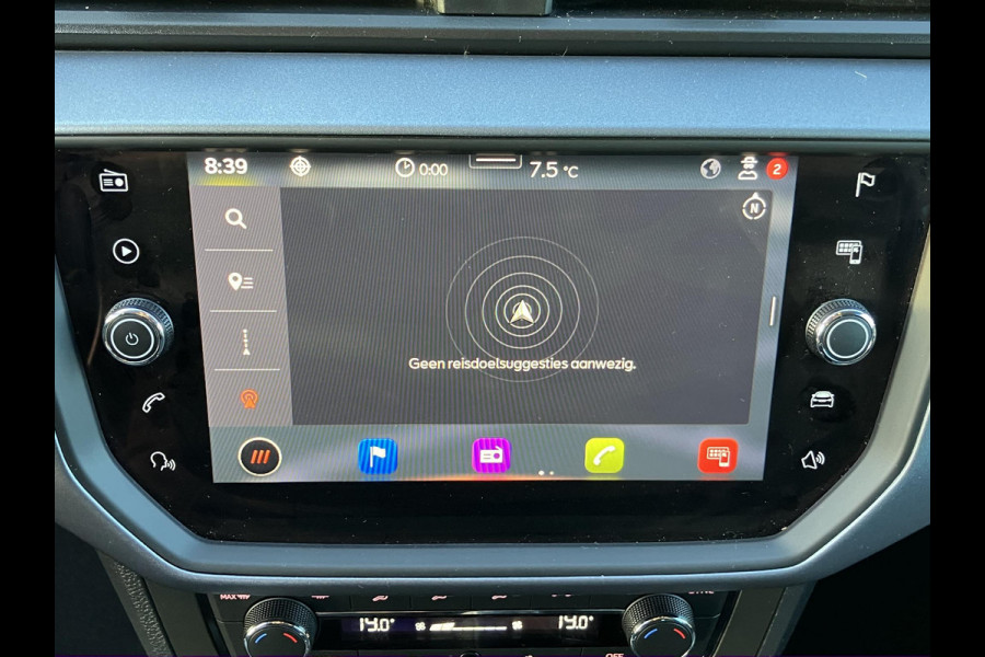 Seat Arona 1.0 TSI Style Business Intense | Trekhaak | NL-auto | Camera