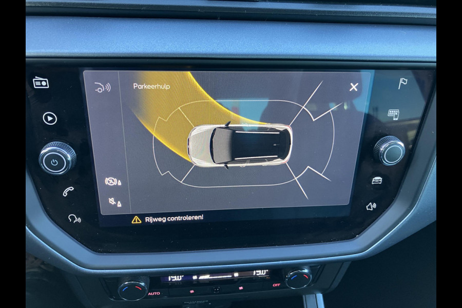Seat Arona 1.0 TSI Style Business Intense | Trekhaak | NL-auto | Camera