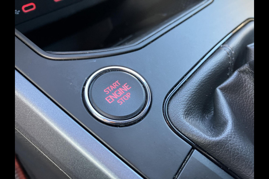 Seat Arona 1.0 TSI Style Business Intense | Trekhaak | NL-auto | Camera