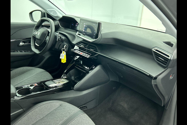 Peugeot 208 1.2 Hybrid 100PK Automaat Allure | Navigatie | Apple Carplay/Android Auto | Airco | Camera | Parkeer sensoren | Cruise Control | Led | Lichtmetalen Velgen