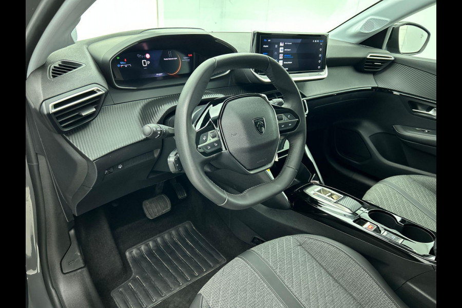 Peugeot 208 1.2 Hybrid 100PK Automaat Allure | Navigatie | Apple Carplay/Android Auto | Airco | Camera | Parkeer sensoren | Cruise Control | Led | Lichtmetalen Velgen