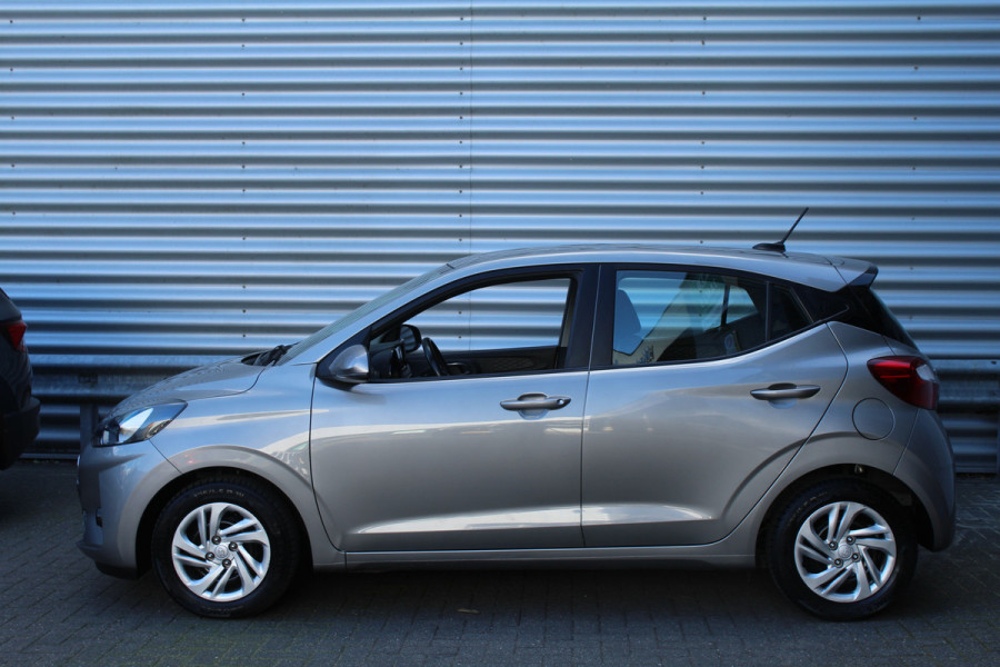 Hyundai i10 1.0 67pk Comfort Smart AUTOMAAT 5-zits NL-Auto NAP Airco Cruise Navi Camera Carplay