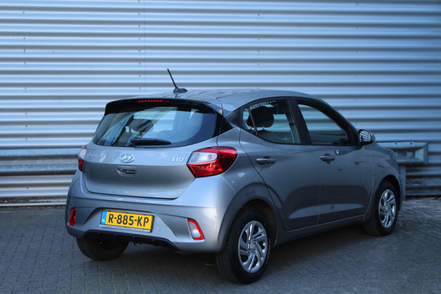 Hyundai i10 1.0 67pk Comfort Smart AUTOMAAT 5-zits NL-Auto NAP Airco Cruise Navi Camera Carplay