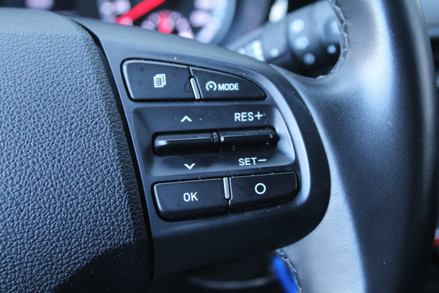 Hyundai i10 1.0 67pk Comfort Smart AUTOMAAT 5-zits NL-Auto NAP Airco Cruise Navi Camera Carplay