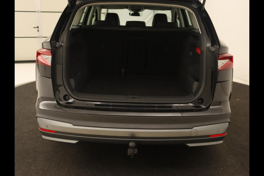 Škoda ENYAQ iV 60 | Stoelverwarming | Trekhaak | Matrix LED | Carplay | Stuurverwarming | Navigatie | Half leder | Cruise control | Parkeerhulp