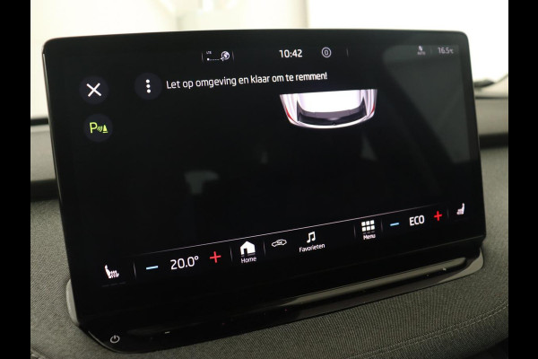 Škoda ENYAQ iV 60 | Stoelverwarming | Trekhaak | Matrix LED | Carplay | Stuurverwarming | Navigatie | Half leder | Cruise control | Parkeerhulp