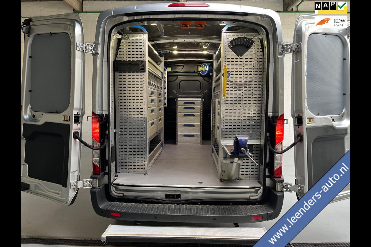 Ford Transit Servicewagen Sortimo ingerichte bus! Direct inzetbaar! 350 2.0 TDCI euro6 L2H2 Trend 3Persoons Airco RIJKLAARPRIJS! Ford Transit Servicewagen Sortimo ingerichte bus! Direct inzetbaar! 350 2.0 TDCI euro6 L2H2 Trend 3Persoons Airco RIJKLAARPRIJS!