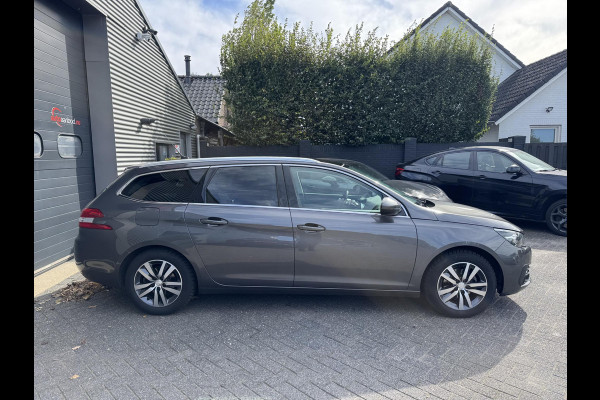 Peugeot 308 SW 1.5 BlueHDi Blue Lease Premium | Panoramadak | Camera | Climate Control | Lichtmetalen Velgen |