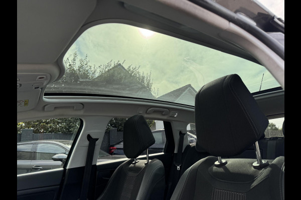 Peugeot 308 SW 1.5 BlueHDi Blue Lease Premium | Panoramadak | Camera | Climate Control | Lichtmetalen Velgen |