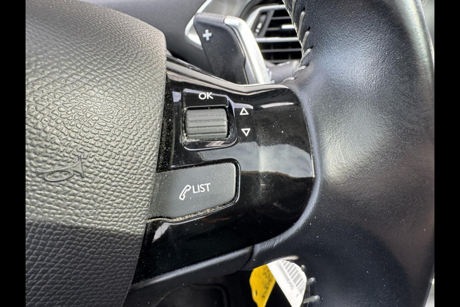 Peugeot 308 SW 1.5 BlueHDi Blue Lease Premium | Panoramadak | Camera | Climate Control | Lichtmetalen Velgen |