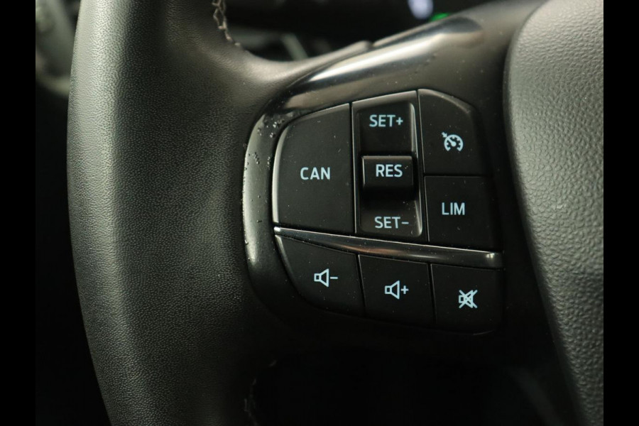 Ford Fiesta 1.0 EcoBoost Hybrid Active X | Trekhaak | B&O Sound | Carplay | Navigatie | Keyless | Climate control | Parkeerhulp | Cruise control