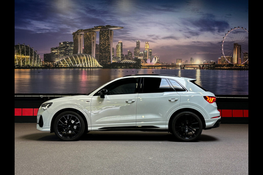 Audi Q3 35 TFSI 3xS-Line |Keyless|Sfeer|Camera