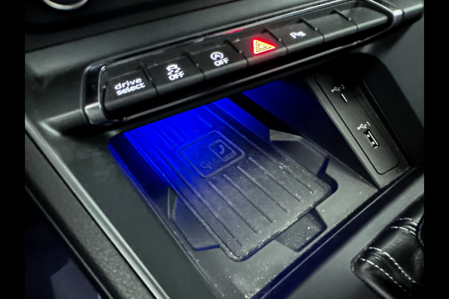 Audi Q3 35 TFSI 3xS-Line |Keyless|Sfeer|Camera