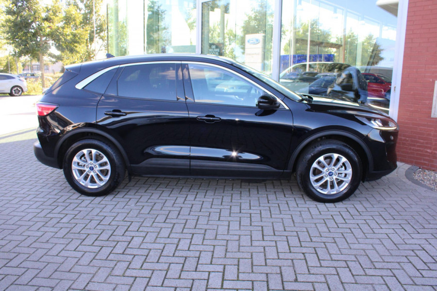 Ford Kuga 2.5 PHEV Titanium | Winter Pack | Camera | Navigatie | Lichtmetalen velgen | 1.500 kg trekgewicht Ford Kuga 2.5 PHEV Titanium | Winter Pack | Camera | Navigatie | Lichtmetalen velgen | 1.500 kg trekgewicht