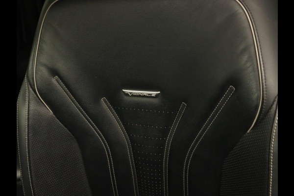 Ford Focus 1.5 EcoBoost Vignale | Automaat | Leder | Head-Up | Stoel & stuurverwarming | Adaptive cruise | Camera | Carplay | Full LED | Keyless | Park Assist | Navigatie