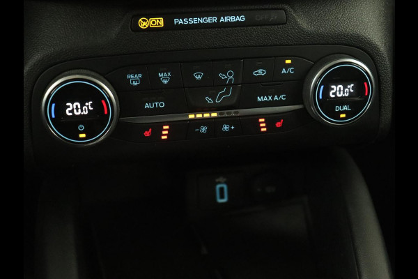 Ford Focus 1.5 EcoBoost Vignale | Automaat | Leder | Head-Up | Stoel & stuurverwarming | Adaptive cruise | Camera | Carplay | Full LED | Keyless | Park Assist | Navigatie