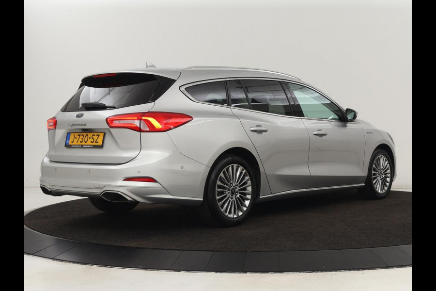 Ford Focus 1.5 EcoBoost Vignale | Automaat | Leder | Head-Up | Stoel & stuurverwarming | Adaptive cruise | Camera | Carplay | Full LED | Keyless | Park Assist | Navigatie