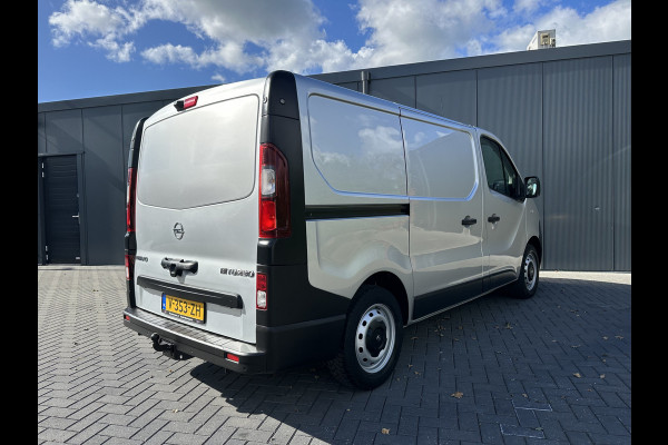 Opel Vivaro 1.6 CDTI 126 PK / L1H1 / 1e EIG. / ** ZEER NETJES ONDERHOUDEN** / TREKHAAK / CAMERA / NAVI / AIRCO / CRUISE / ACHTERKLEP