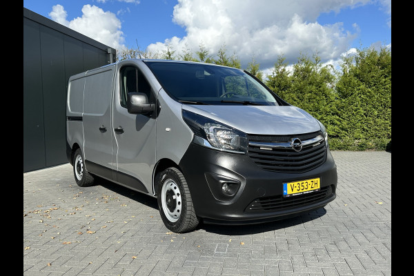 Opel Vivaro 1.6 CDTI 126 PK / L1H1 / 1e EIG. / ** ZEER NETJES ONDERHOUDEN** / TREKHAAK / CAMERA / NAVI / AIRCO / CRUISE / ACHTERKLEP