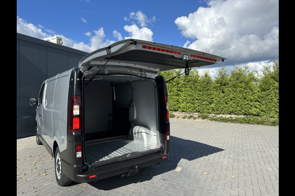 Opel Vivaro 1.6 CDTI 126 PK / L1H1 / 1e EIG. / ** ZEER NETJES ONDERHOUDEN** / TREKHAAK / CAMERA / NAVI / AIRCO / CRUISE / ACHTERKLEP