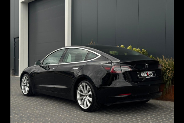 Tesla Model 3 Long Range DUAL MOTOR AWD 75kWh PANO NAVI CAMERA LED
