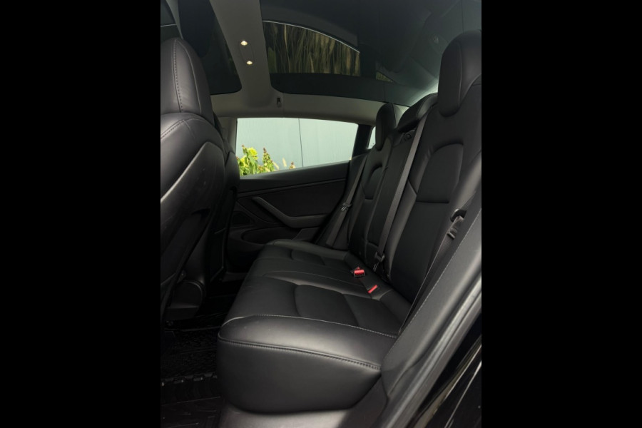 Tesla Model 3 Long Range DUAL MOTOR AWD 75kWh PANO NAVI CAMERA LED