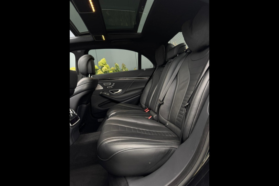 Mercedes-Benz S-Klasse 560 L. Prem.Plus FULL PANO CHAUFFEURSPAKKET MM SEATS Mercedes-Benz S-Klasse 560 L. Prem.Plus FULL PANO CHAUFFEURSPAKKET MM SEATS
