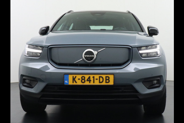 Volvo XC40 Recharge P8 408pk AWD R-Design Pano-dak Leer/Alcantara 360°Camera Adap.CruiseWarmtepomp Apple Carplay Android AutoTrekhaak Harma Stoel+Achterbankverwarming DAB Bluetooth Led Elek.Achterklep 1.500KG Trekgewicht 1e Eigenaar Origineel Nederlandse Auto € 66.000 nieuw!