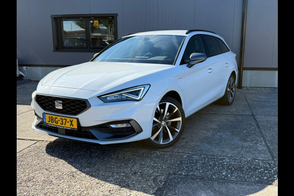 Seat Leon Sportstourer 1.4 TSI eHybrid PHEV FR digi daschboard vol opties mooie auto