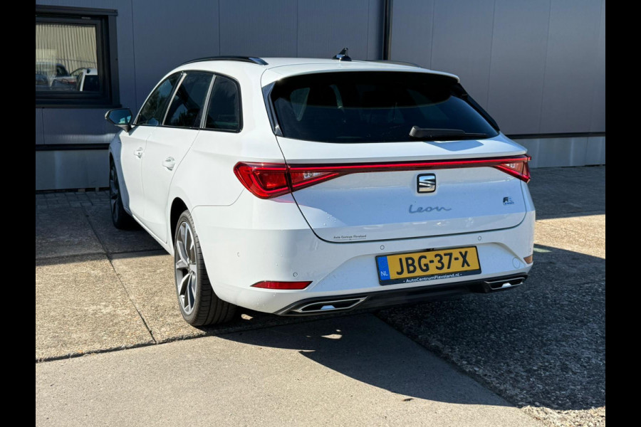 Seat Leon Sportstourer 1.4 TSI eHybrid PHEV FR digi daschboard vol opties mooie auto