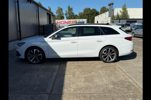Seat Leon Sportstourer 1.4 TSI eHybrid PHEV FR digi daschboard vol opties mooie auto