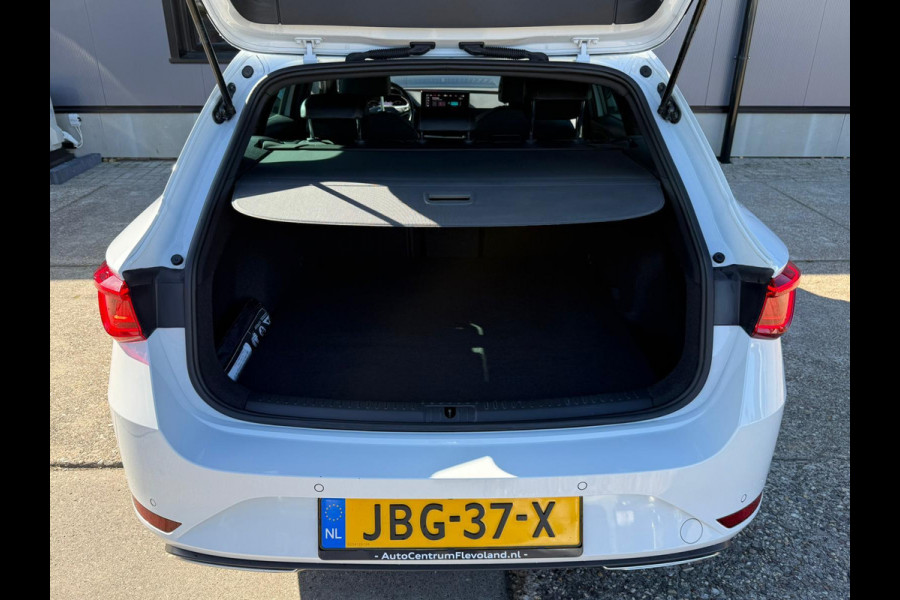Seat Leon Sportstourer 1.4 TSI eHybrid PHEV FR digi daschboard vol opties mooie auto