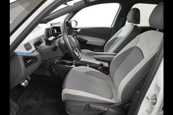 Volkswagen ID.3 First Plus 58kWh Trekhaak Camera Apple Carplay Android Auto Navi Adap.Cruise Ecc Pdc Matrix Led Stoelverwarming Lmv DAB Keyless Rijstrooksensor Wifi Origineel Nederlandse Auto
