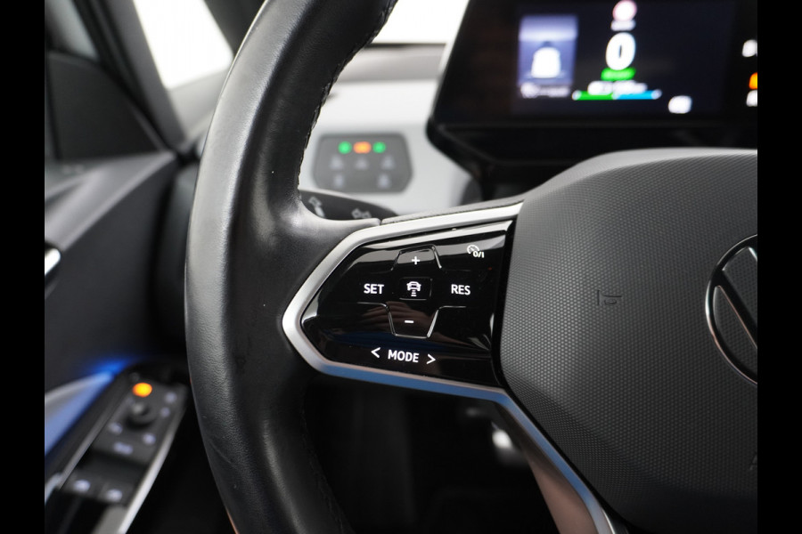 Volkswagen ID.3 First Plus 58kWh Trekhaak Camera Apple Carplay Android Auto Navi Adap.Cruise Ecc Pdc Matrix Led Stoelverwarming Lmv DAB Keyless Rijstrooksensor Wifi Origineel Nederlandse Auto